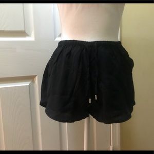 H&M’s Lounge Shorts